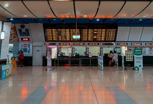 Quelles sont les meilleures pratiques pour camper en forêt boréale durant l'été?